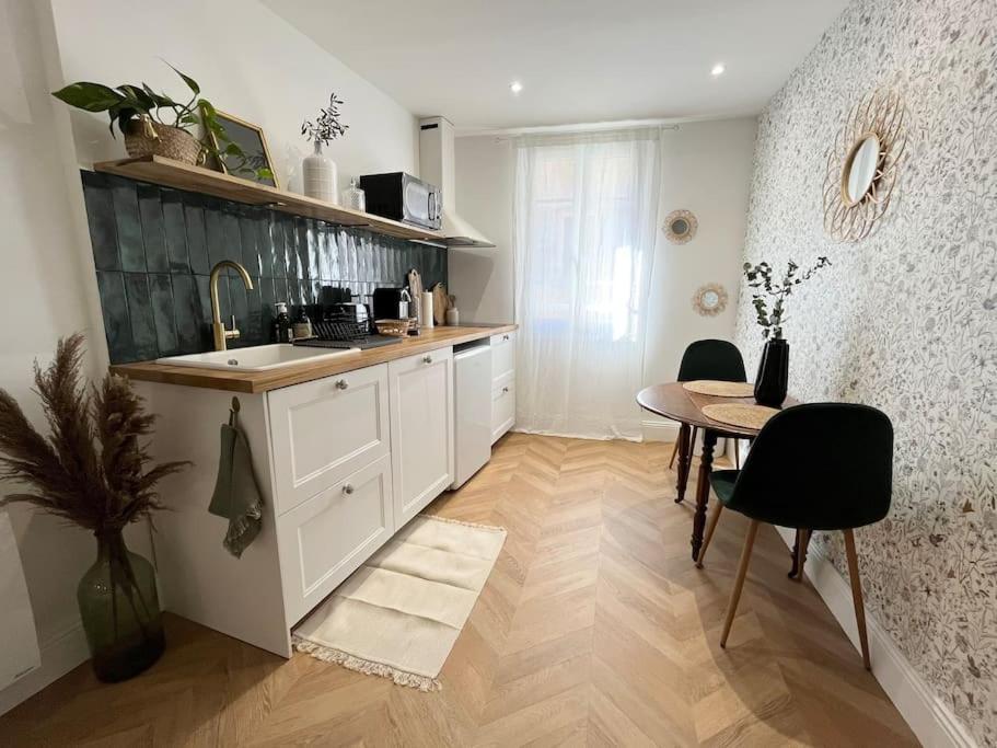 Appartement Patchouli - Centre Historique De Grasse, Musees, Boutiques Grasse